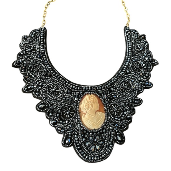 Amadeo Jewelry - AMEDEO "Uncinetto" Cameo Crocheted Black Rhinestone Bib Necklace